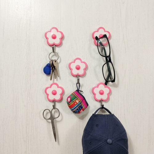 5 Pcs Sticky Hooks-Self Adhesive Wall Hooks, Multifunctional Hanging Storage Wall Hook for kitchen, bathroom and Other.